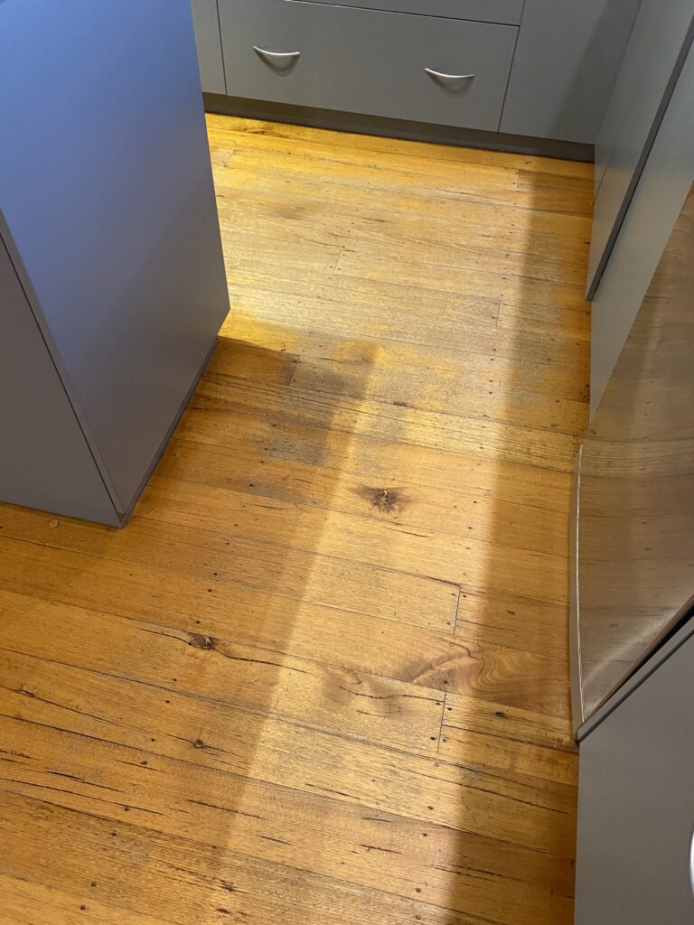 tassie oak flooring sanding and polishing