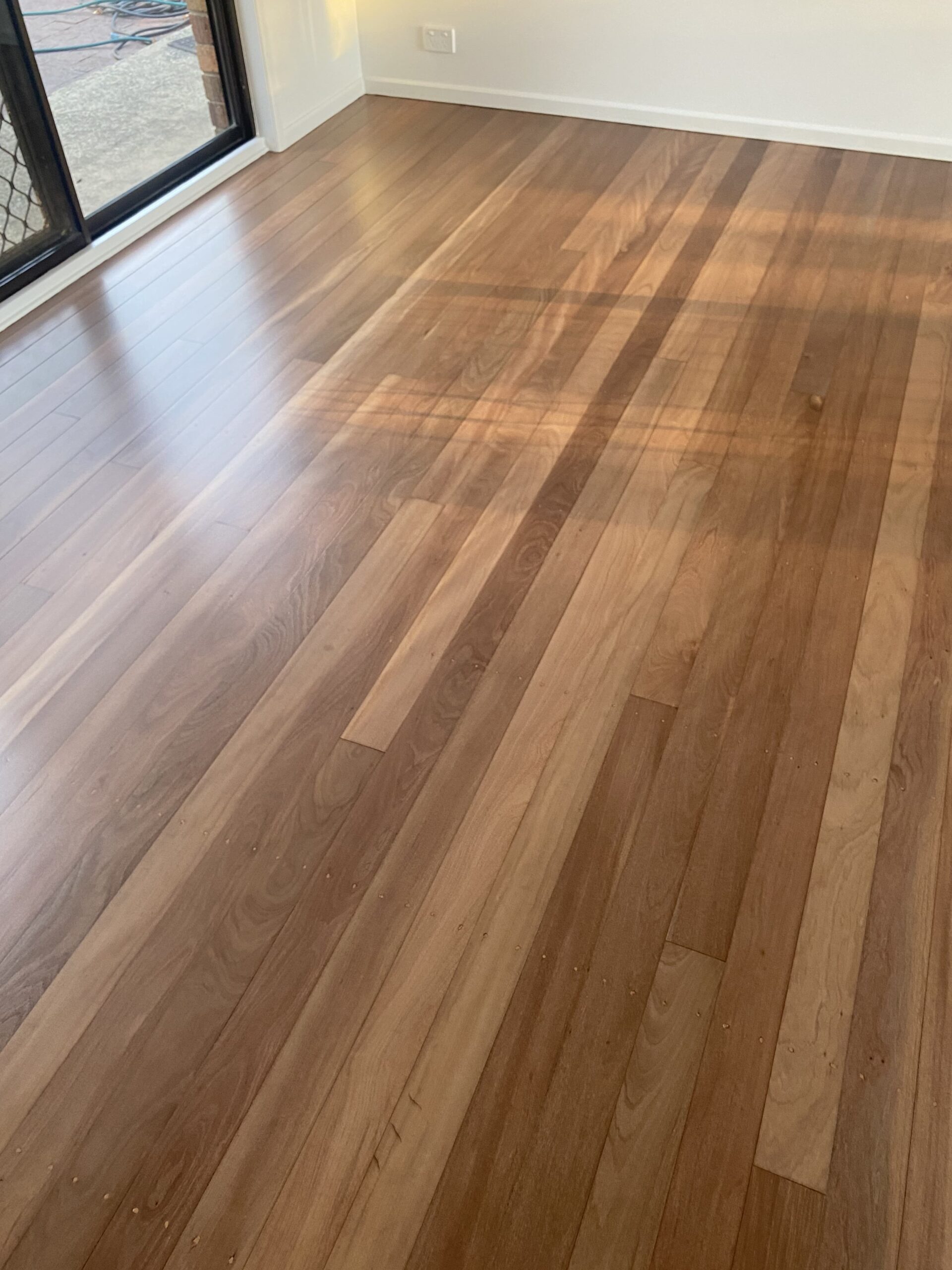 timber floor polishing Canberra timber floor polishing Canberra