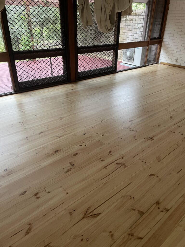 Timber floor polishing Wanniassa
